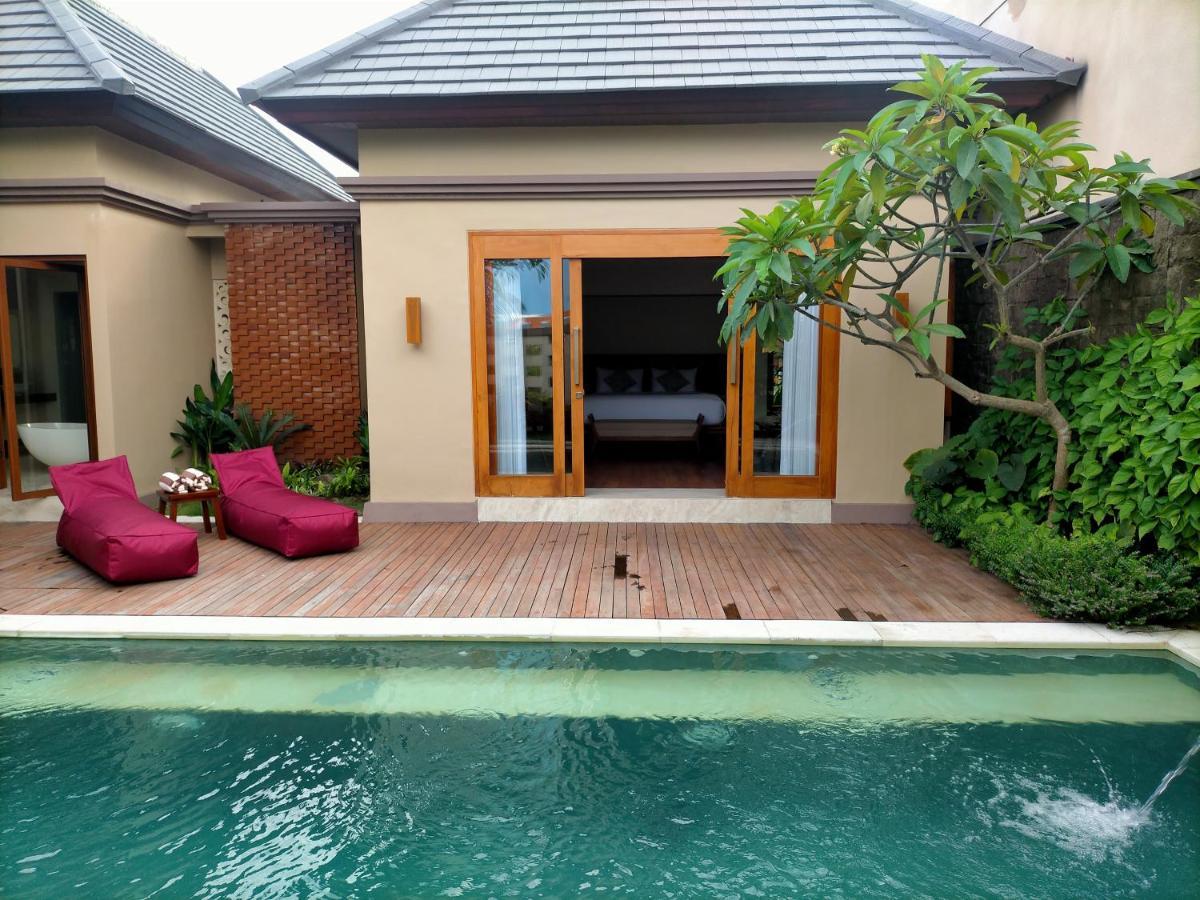 The Grand Villandra Resort Lovina Exterior photo