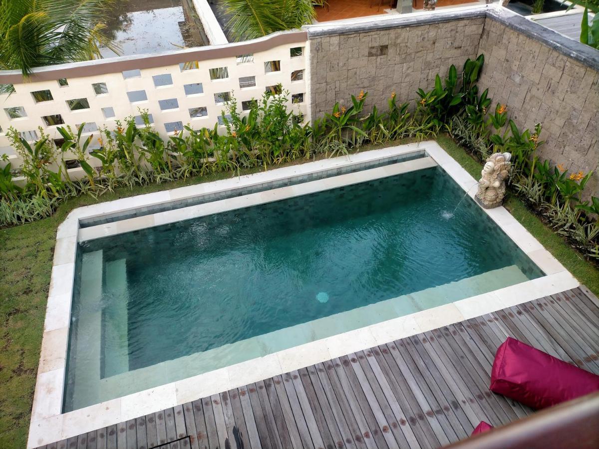 The Grand Villandra Resort Lovina Exterior photo