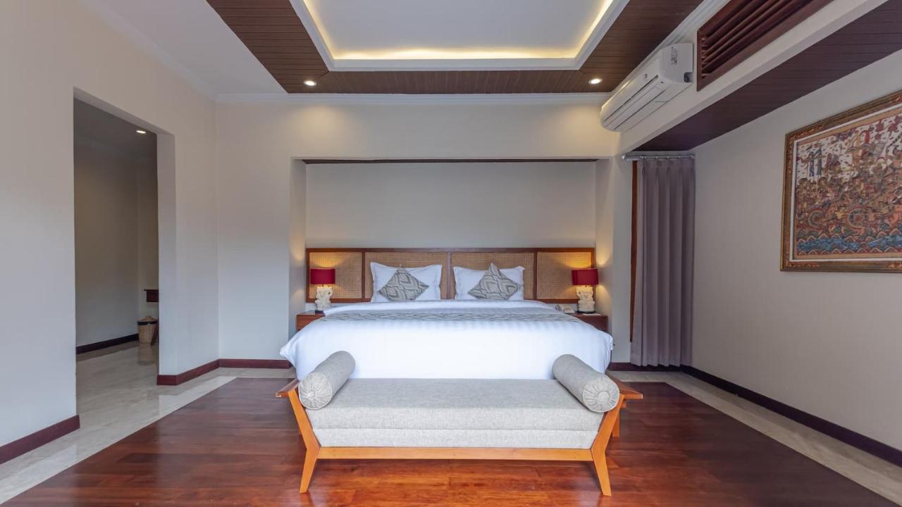 The Grand Villandra Resort Lovina Exterior photo
