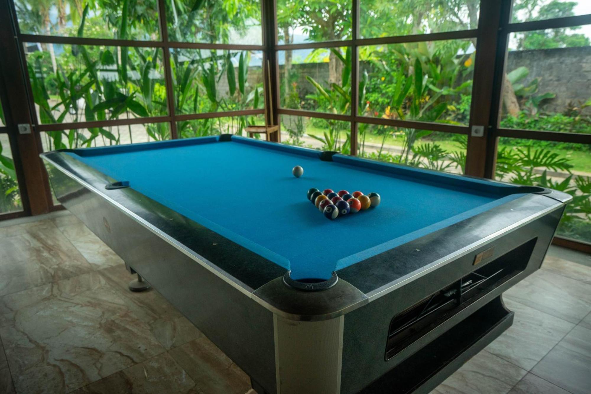 The Grand Villandra Resort Lovina Exterior photo
